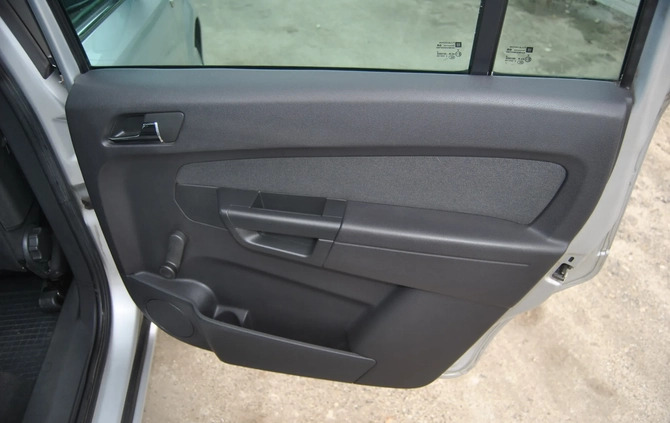 Opel Zafira cena 13900 przebieg: 339357, rok produkcji 2012 z Mogilno małe 301